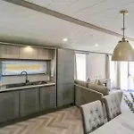 Sol Villa York